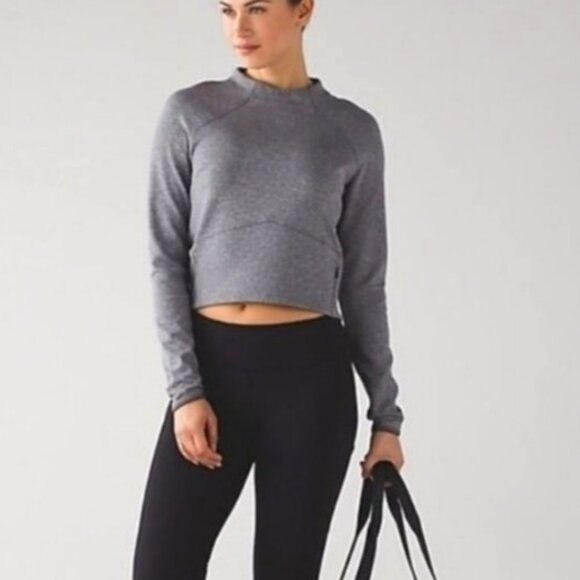 Lululemon NWOT grey scuba crop top with open neck, fleecy, long sleeve size 2 - Picture 1 of 8